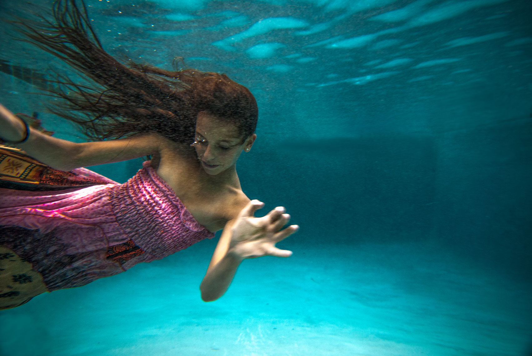 Underwater push
